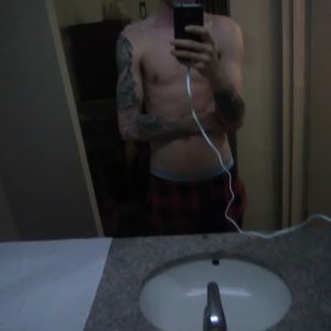 Meet your Posher, Dennis